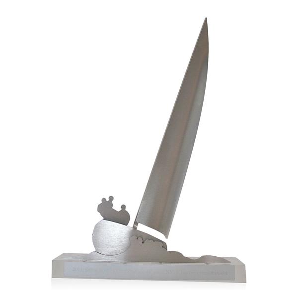 Grevelingen Cup zeiltrofee 2013 - Als jij een schip zou wezen met zeilen en een roer, zou je dan de kaart en de wind willen lezen of interesseert de richting je geen moer? Lars van der Werf